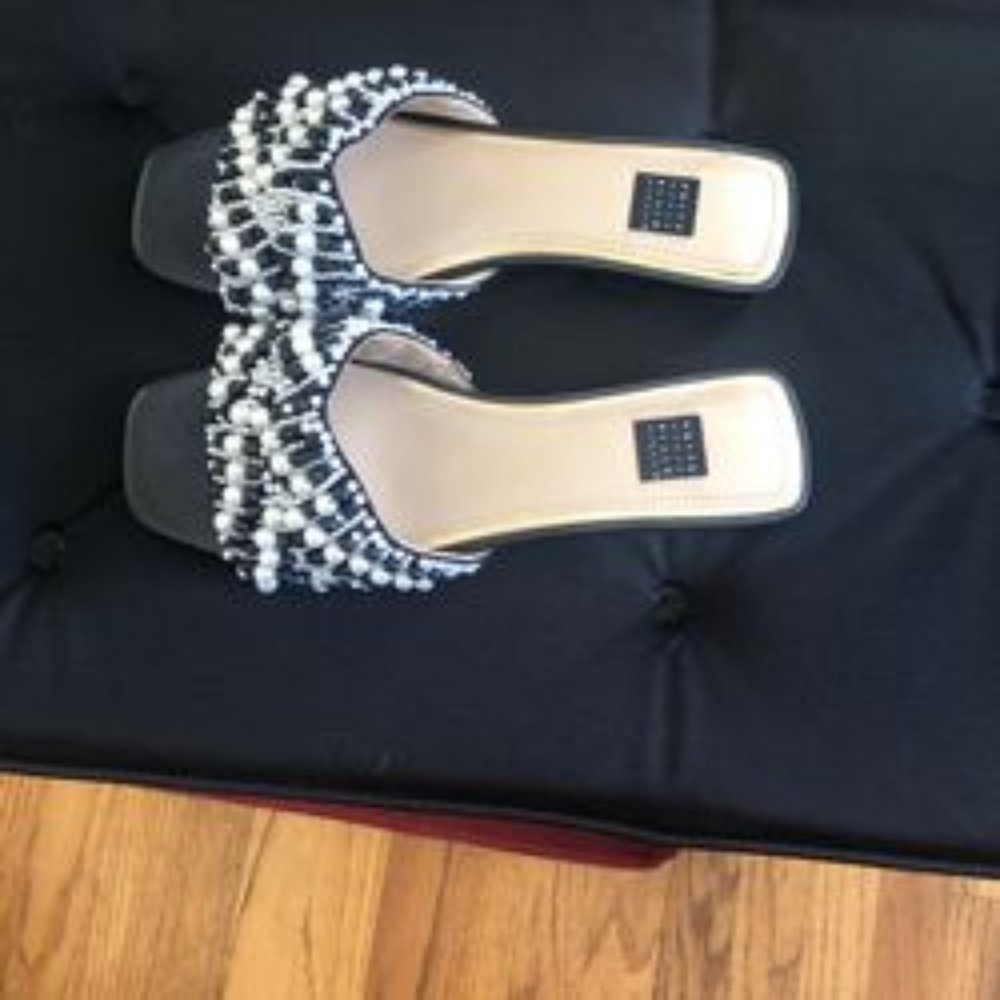 Black & White Pearl Beaded slides